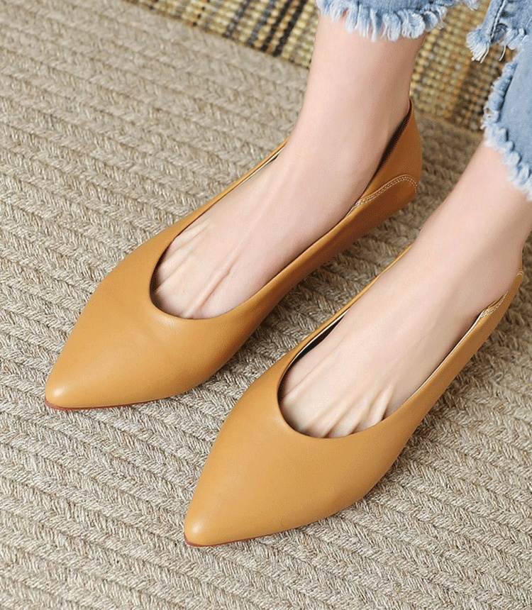 疲れないパンプス