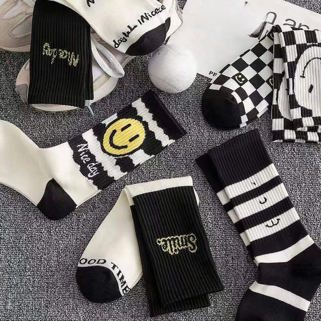 학원 커플 가을 겨울 양말 여중목 블랙 체크 스마일 스트라이프 패션 스타킹 풍조 스타킹
