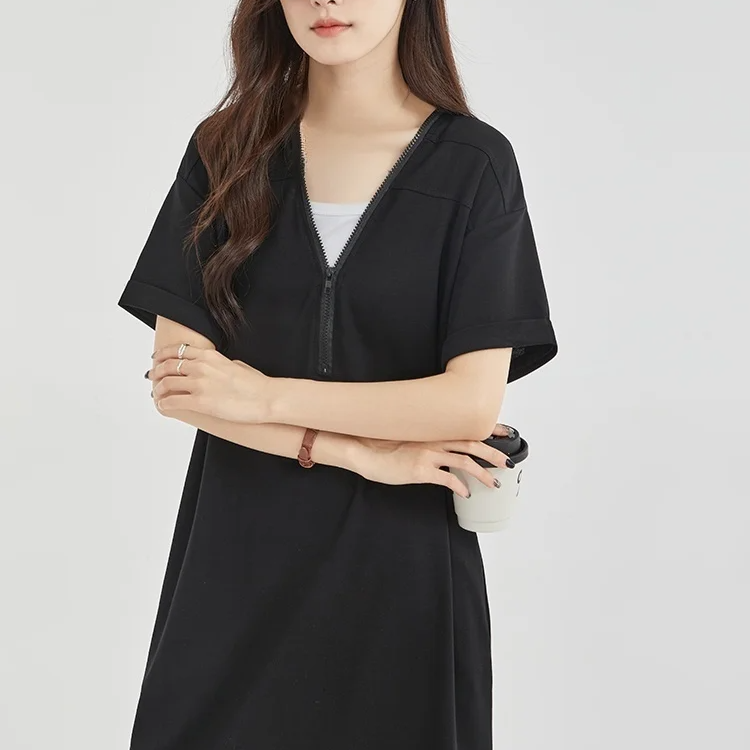 スタイルアップが叶うロング丈ワンピース