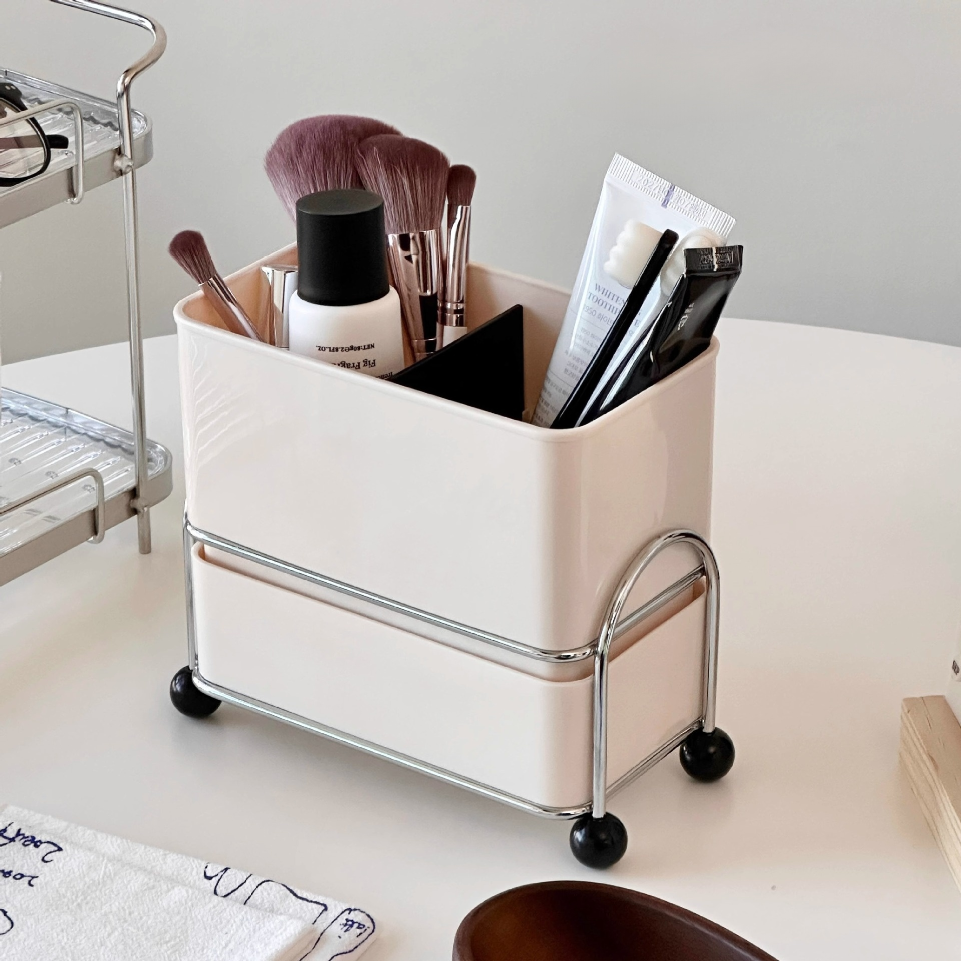 デスクトップ化粧品収納ラック洗面台排水収納ラックラック歯ブラシ歯磨き粉コーム二重層収納ボックス