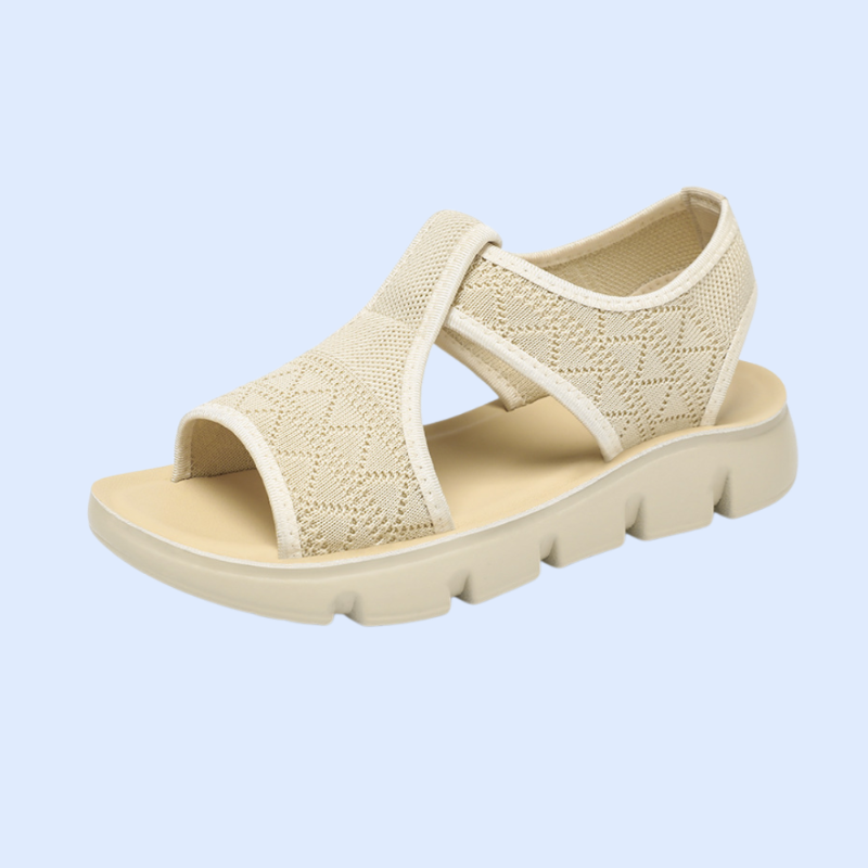 新しい中空通気性レディースサンダル