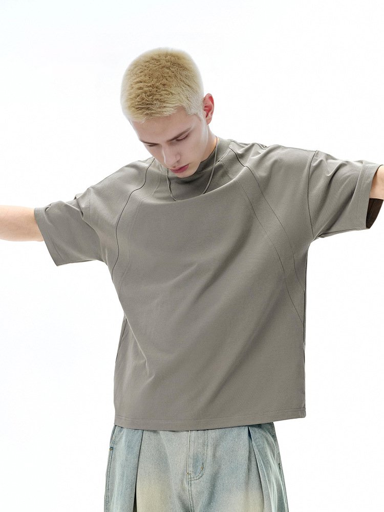 Nové tričko s krátkým rukávem a výrazným prošíváním