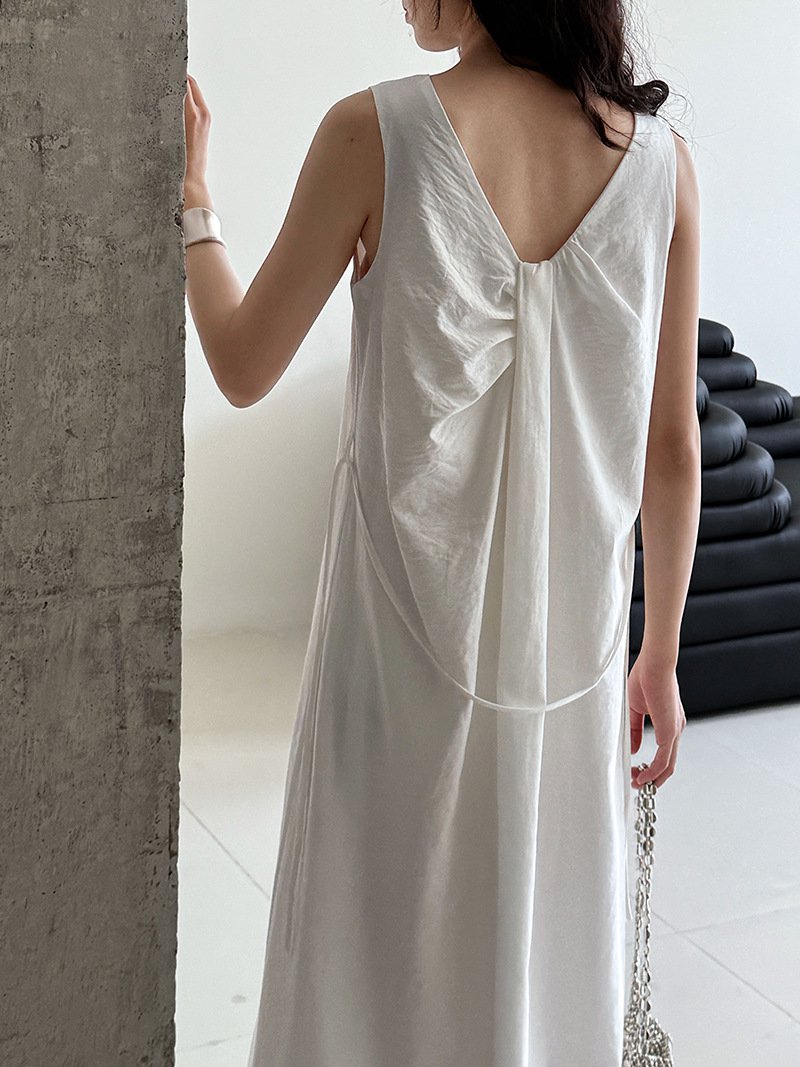 Korejský styl temperamentu s krouceným límcem a oboustrannou vestou