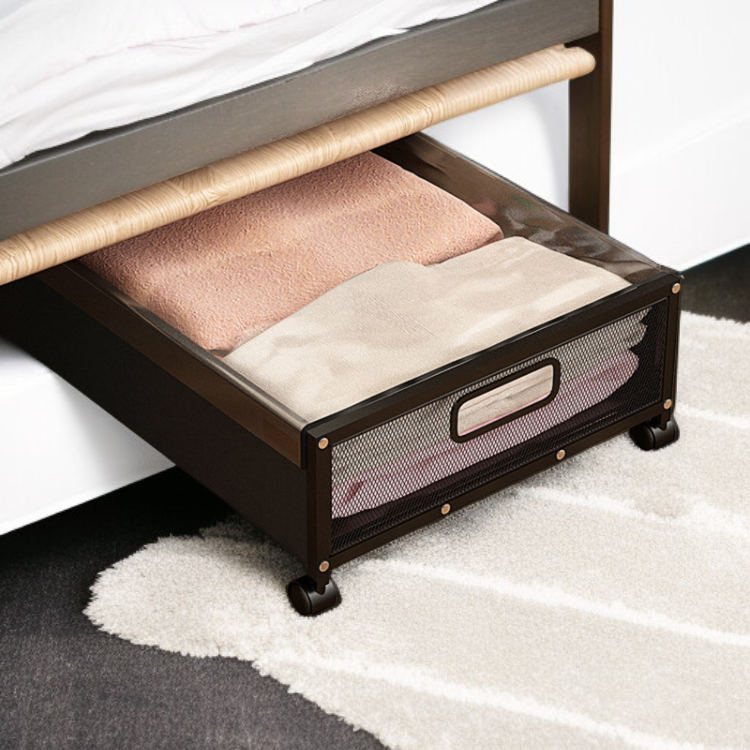 옷 갈아입기와 보관에 적합한 수납함 활용 예시