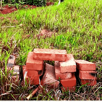 편리한 탈부착 기능의 제초 갈퀴