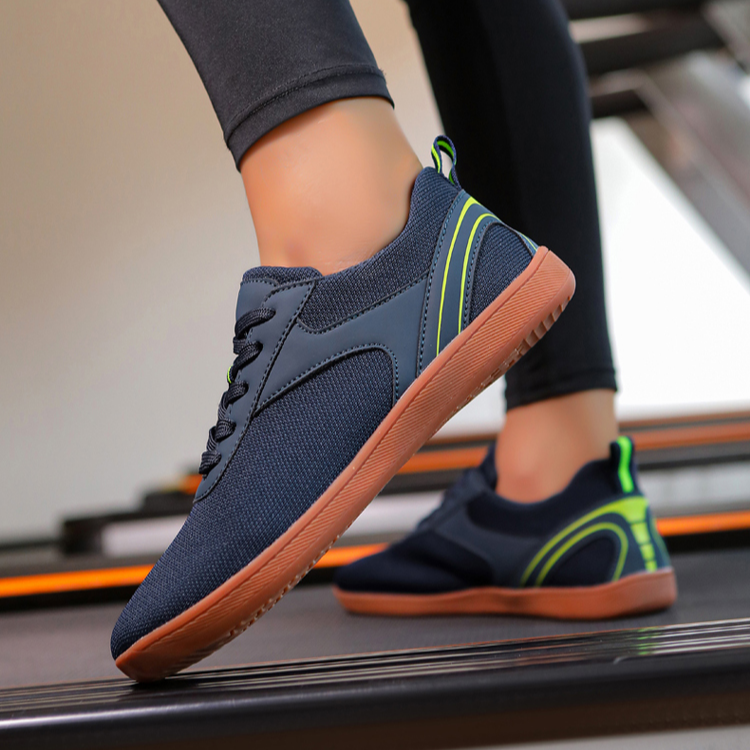 カップル・スニーカー アウトドアハイキング登山ソフトソール 男女兼用スポーツ・カジュアルシューズ スタイリッシュな通気性フライニットシューズ