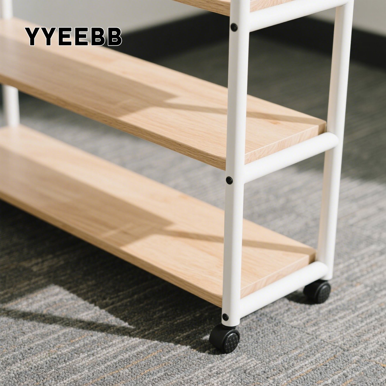 Praktyczny drewniany stojak na buty do domu