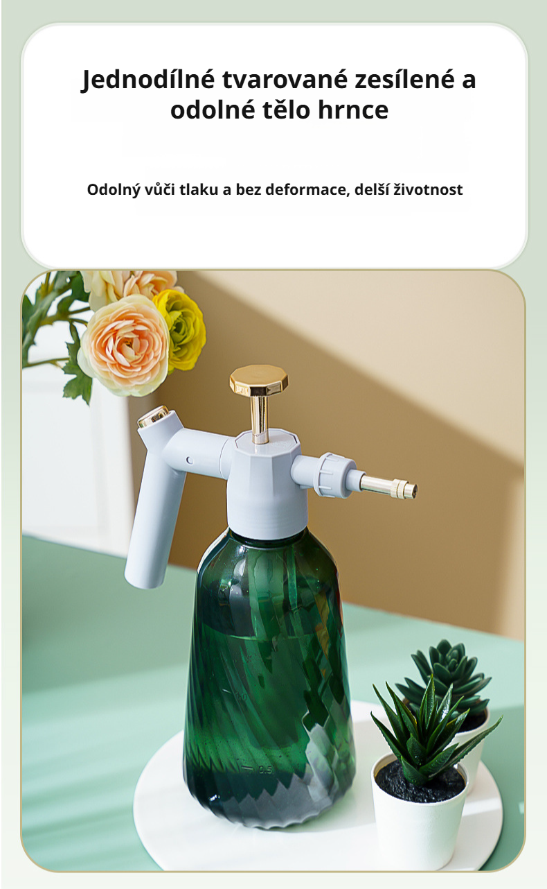 Postřikovač při zalévání pokojových rostlin