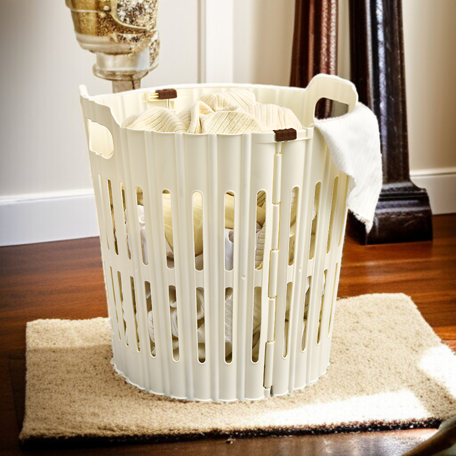 折りたたみ式汚れた衣類バスケット全体画像