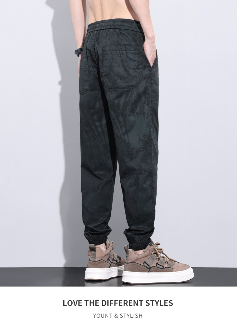 시원한 남성 아이스 팬츠 뒷모습