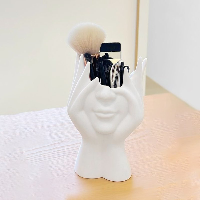 Human body art modeling office supplies desktop multifunctional storage pen holder makeup brush hold
