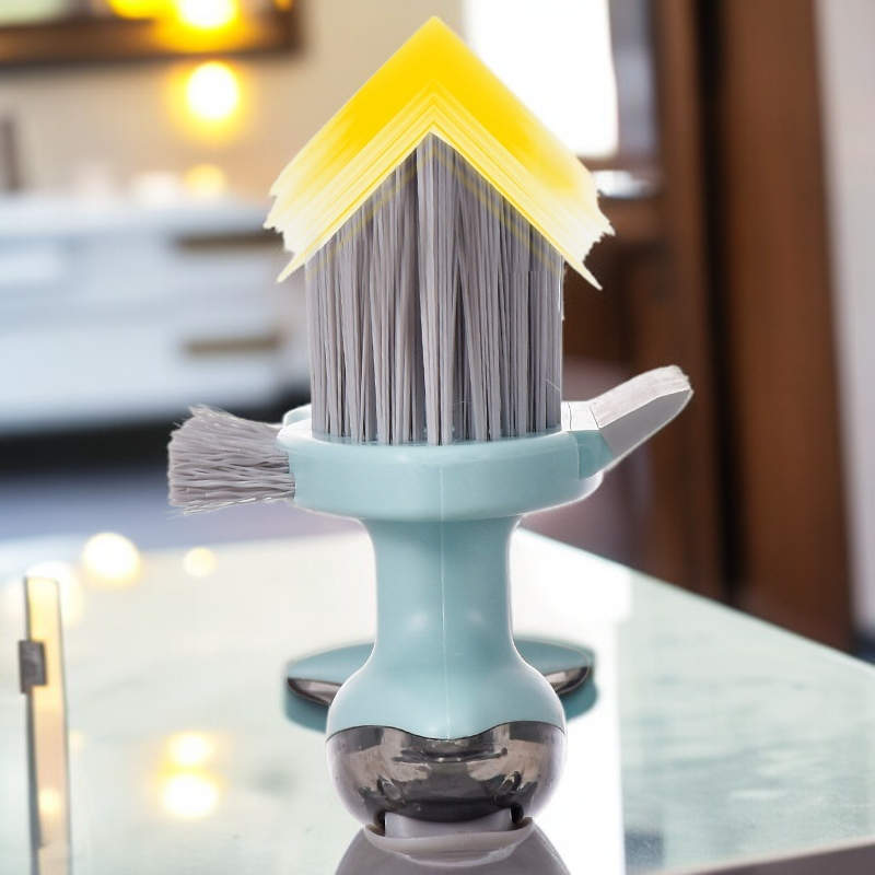 Gap cleaning brush with cleaning solution