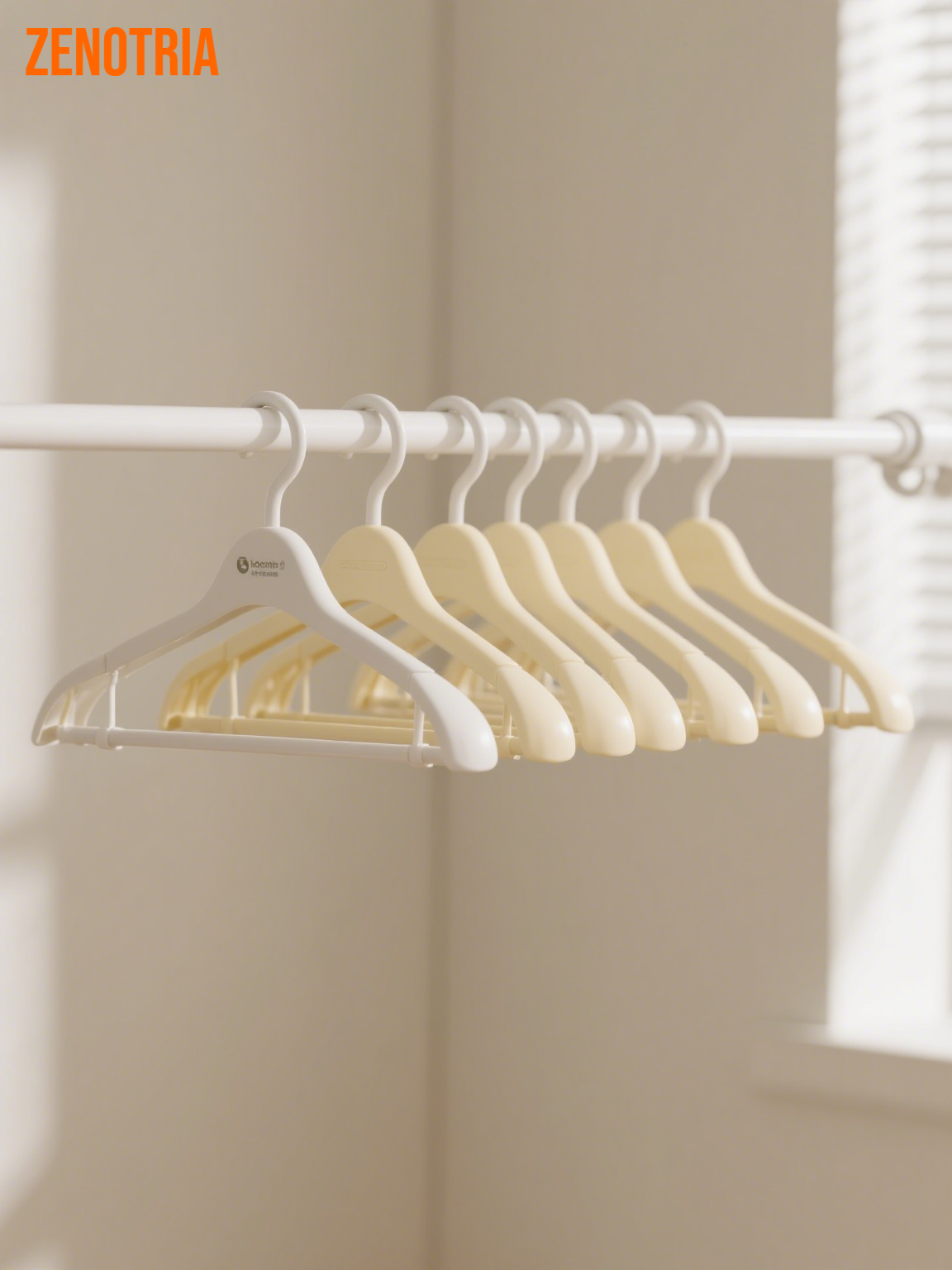 吸盤式折りたたみ洗濯ハンガー