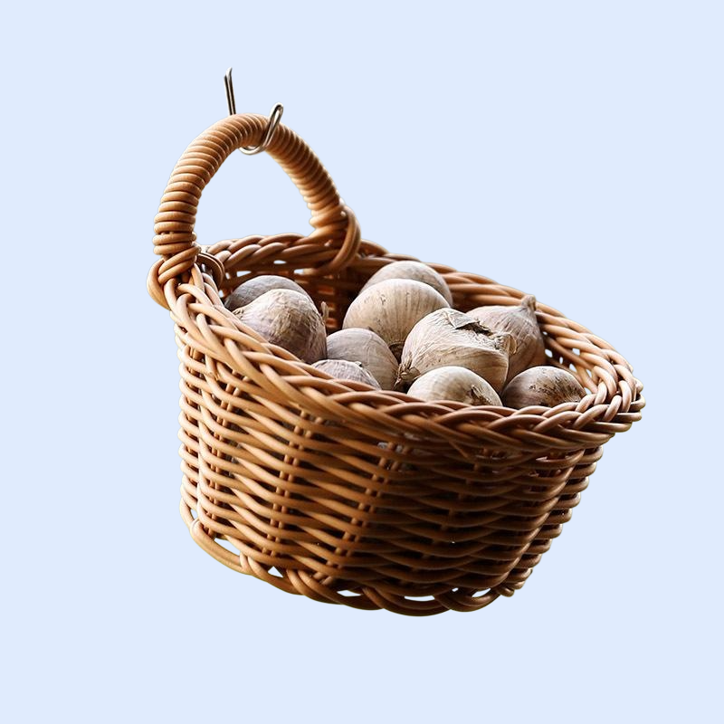 プラスチック製ラタン風壁掛けバスケット　キッチン用ネギ・ショウガ・ニンニク収納かご