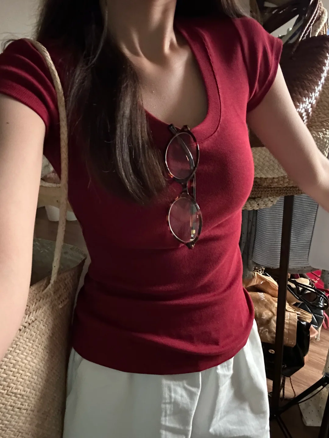 Pure Desire Hot Girl U 넥 반팔 오른쪽 어깨 티셔츠