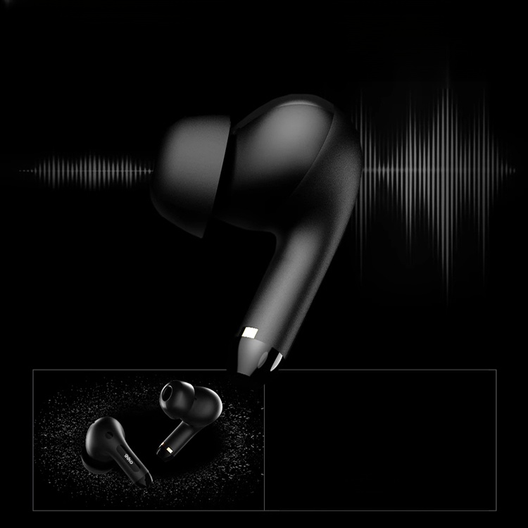 New Bluetooth touchscreen headphones