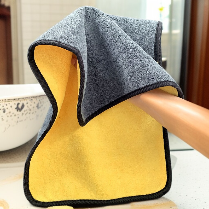 Thickened car wash towel