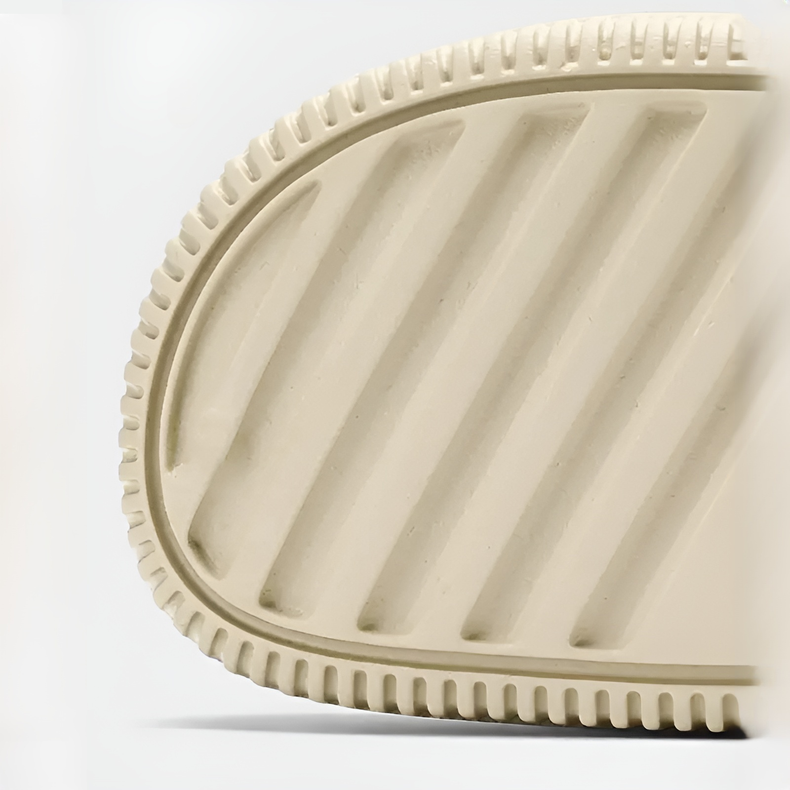 Couples' Casual Closed-Toe Sandals