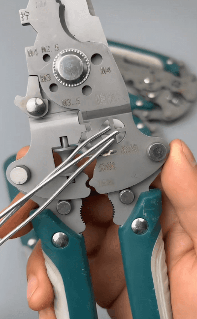 Honeycam 2025-02-28 16-59-13.gif