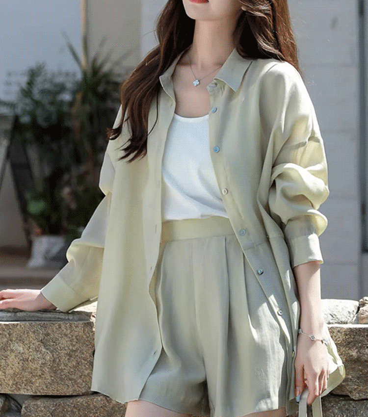 2時間限定で半額【日焼け止めシフォンシャツ】純天然シルク素材、95%の紫外線を遮断できます、着ると涼しくて快適です！