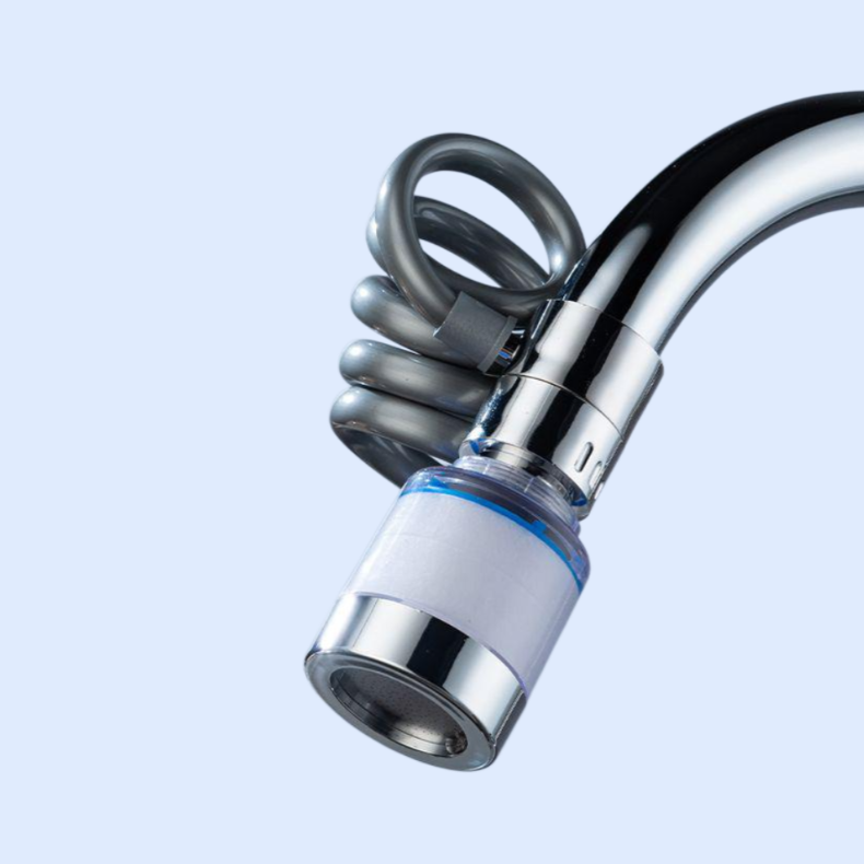 フィルター付き増圧防噴散伸縮シャワー浄水キッチンツール