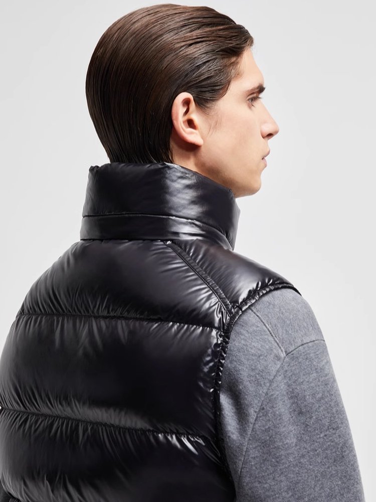 男女兼用ダウンベスト