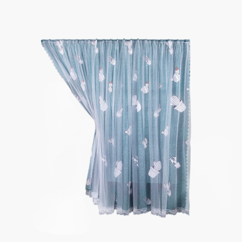 シンプルなカーテン