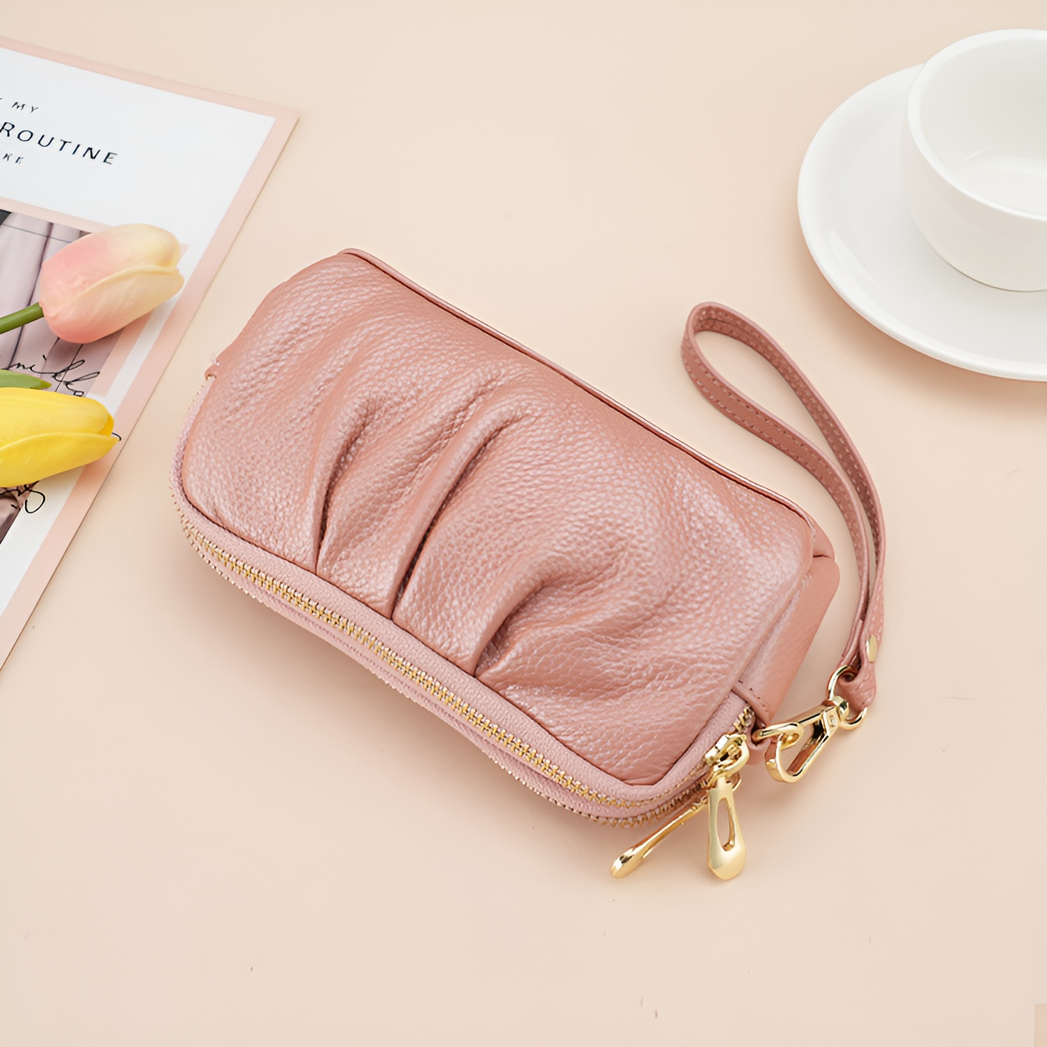 本革のハンドバッグ