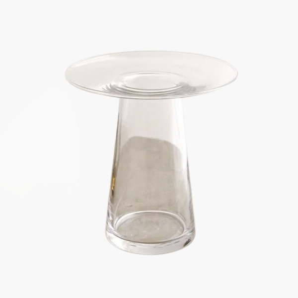 심플한 유리 꽃병