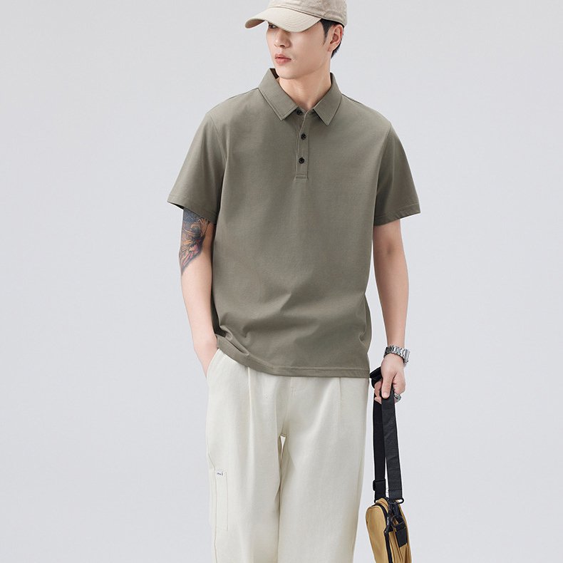 Pánské tričko s krátkým rukávem ve jednoduchém stylu