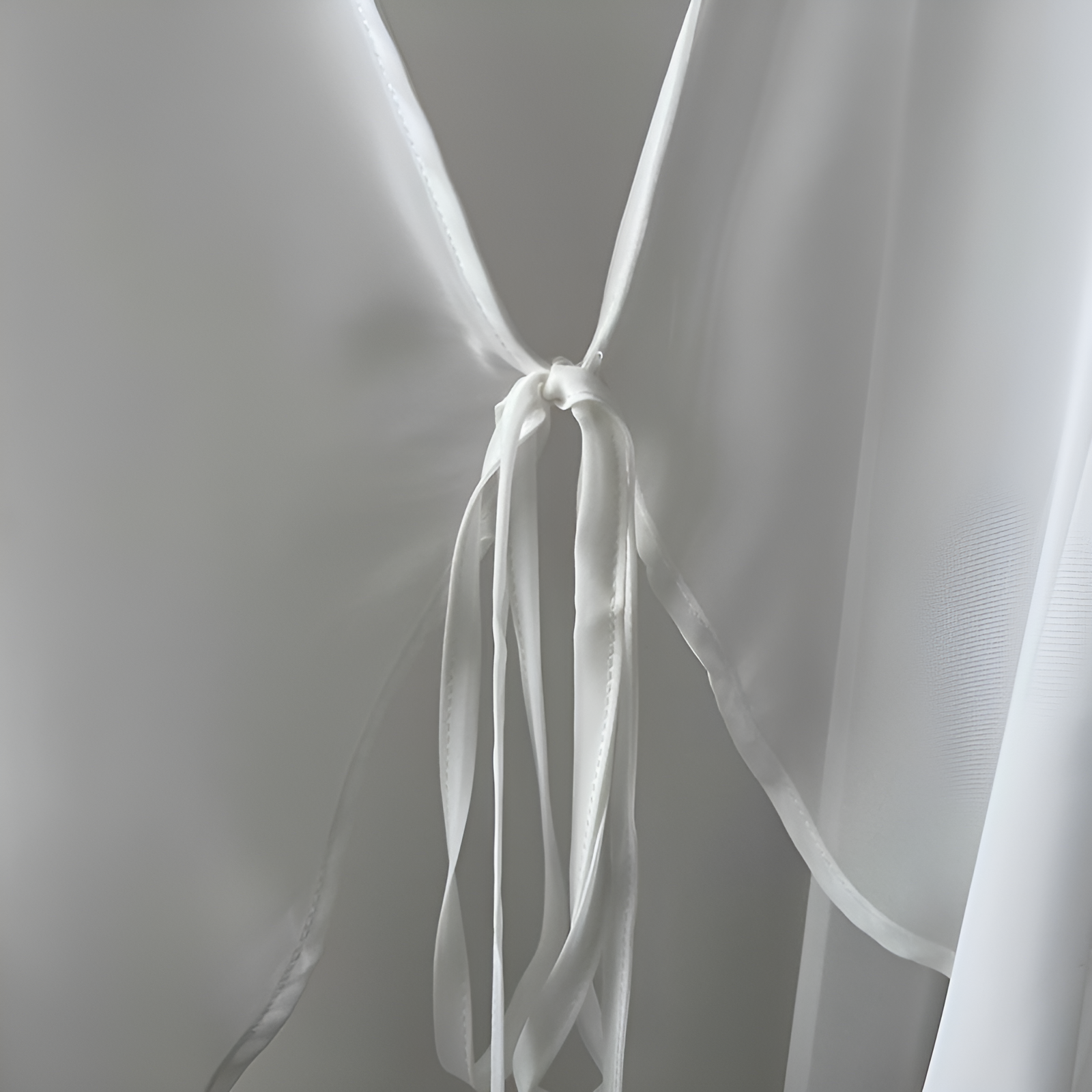 新しい中国風の日焼け止め服カーディガン、アイスシルクトップ、個性的な高級日焼け止め服デザイン、ニッチな日焼け止め服、通気性のあるファッションアウターウェア、小さなカーディガン