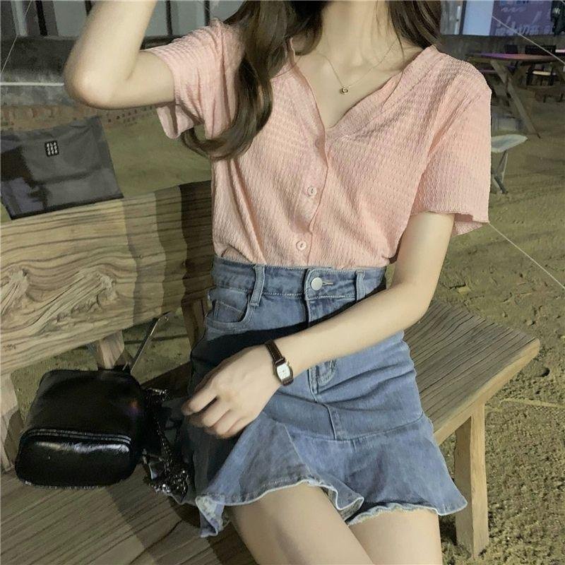 韓国スタイルVネック半袖トップス＆スリムショートパンツ女性用セット
