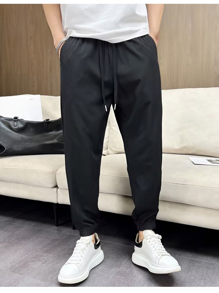 ポケット付き冷感ジョガーパンツ