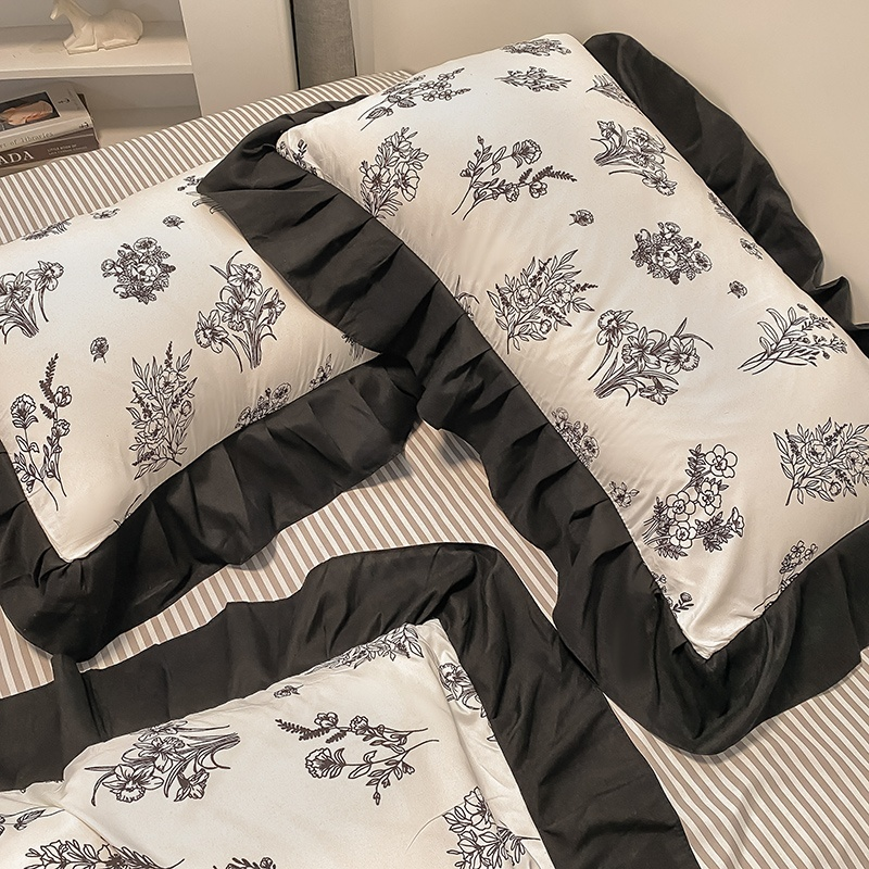 Washed cotton black-edged girl's four-piece suit