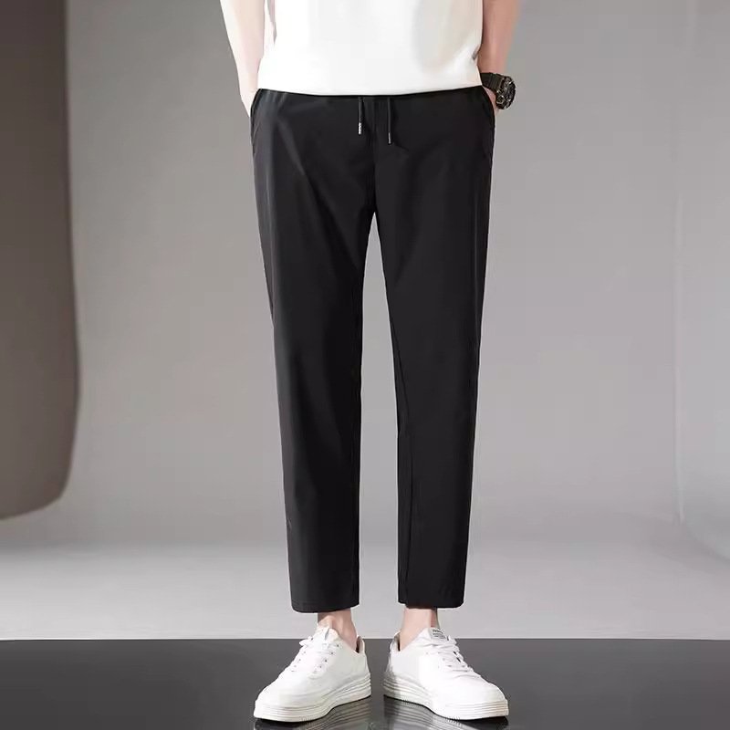 2025年夏用メンズアイスシルクパンツ、カジュアルスポーツ九分丈パンツ、アイス感ストレートメンズパンツ、4方向ストレッチ、エアコン速乾パンツ