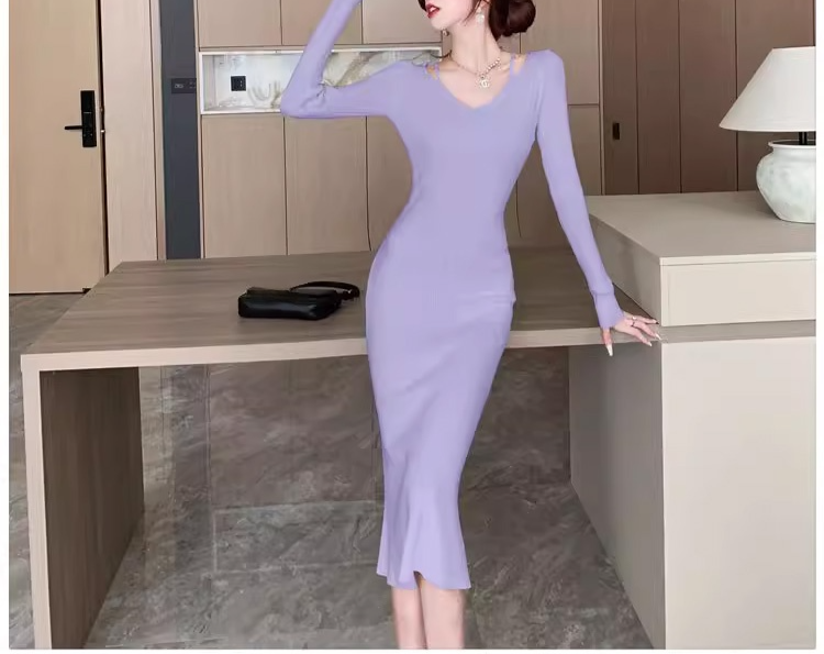 秋冬新作レイヤード風ワンピースサイドビュー