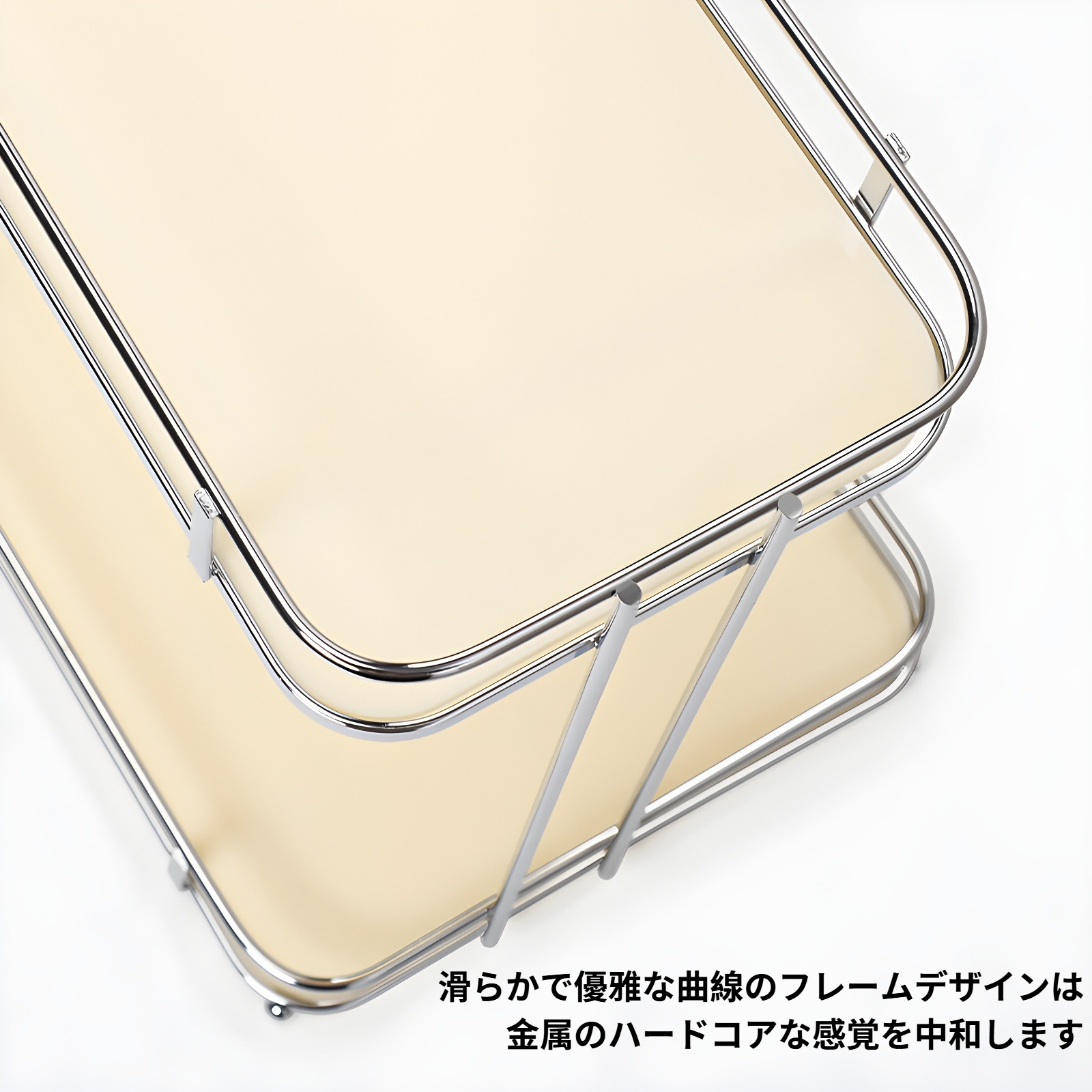 透明アクリル素材の美しい収納棚