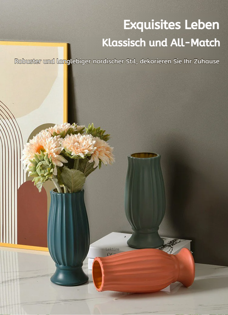 Moderne Luxus Imitation Keramikvase auf einem Tisch