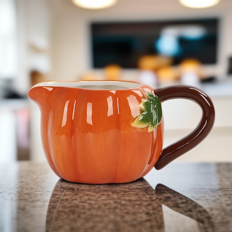 ギフトにも最適なカボチャ型のコップ