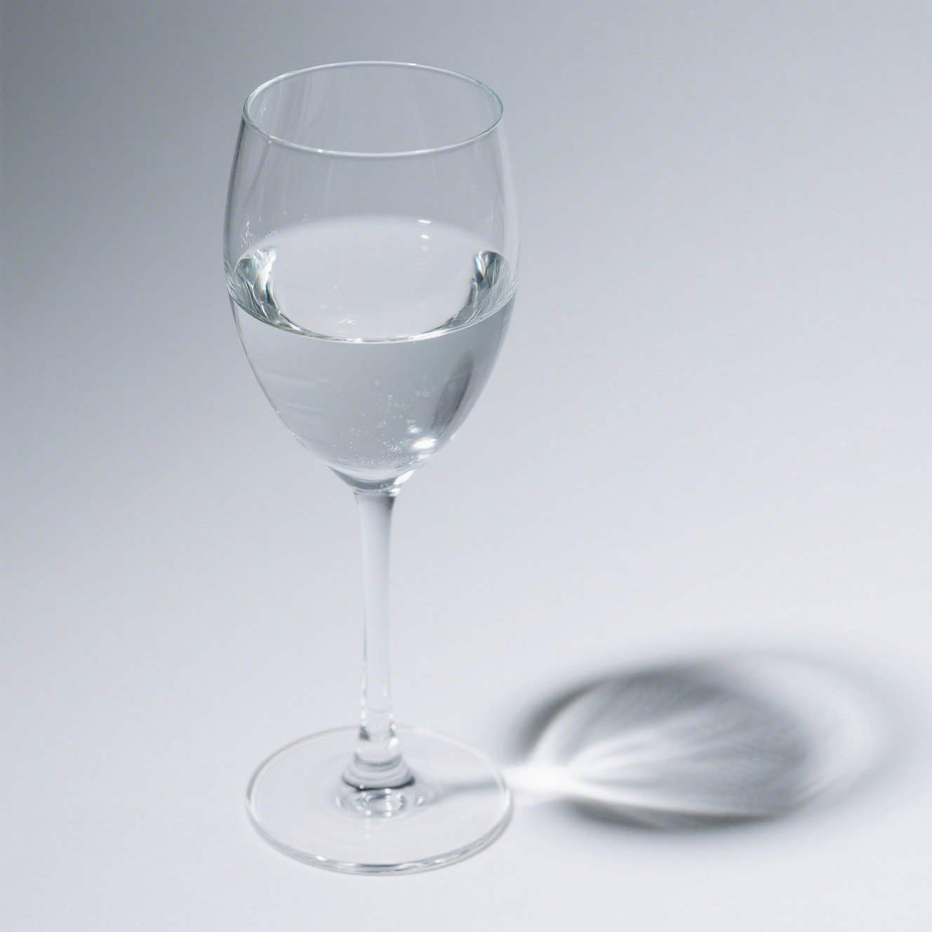 Detail křišťálového poháru na víno