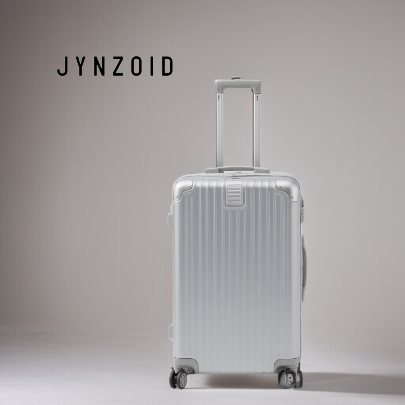 실버 컬러 핸드백 측면 이미지