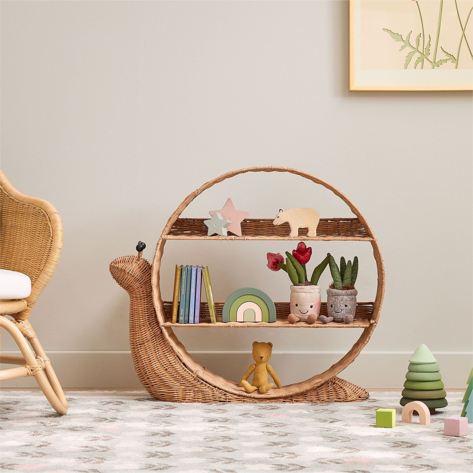 Nordic style rattan wall-mounted storage rack, wall-mounted snail-shaped decorative storage rack, ho