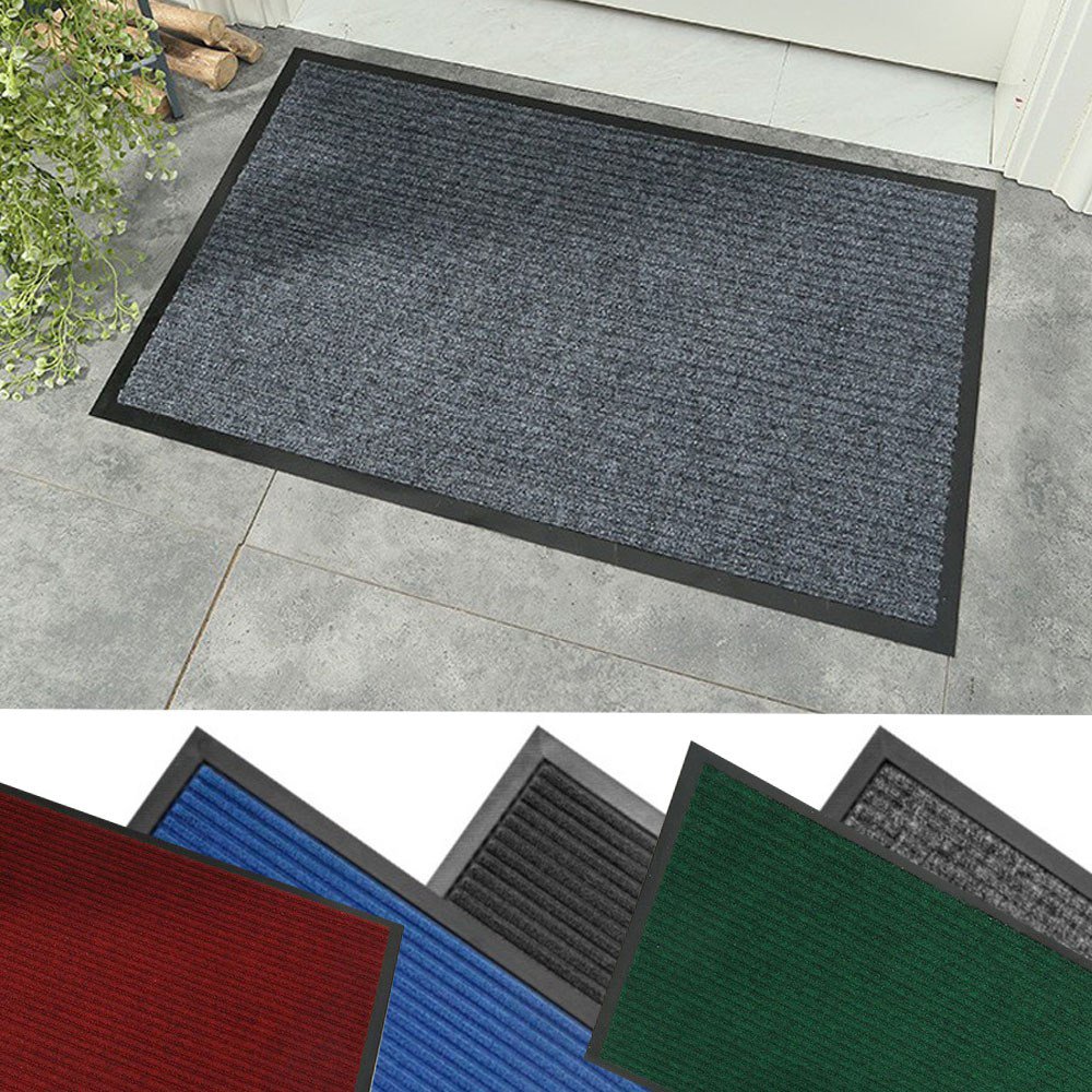 Fußmatte vor dem Hauseingang