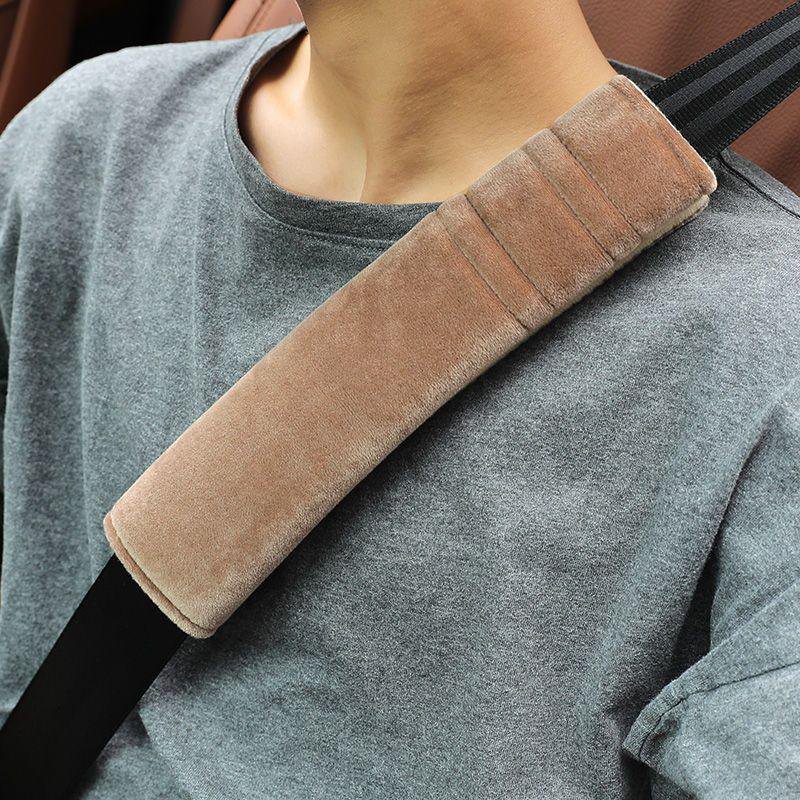 Car seat belt shoulder guard short plush warm breathable car supplies seat belt protective cover ext