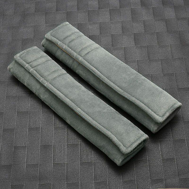 Car seat belt shoulder guard short plush warm breathable car supplies seat belt protective cover ext