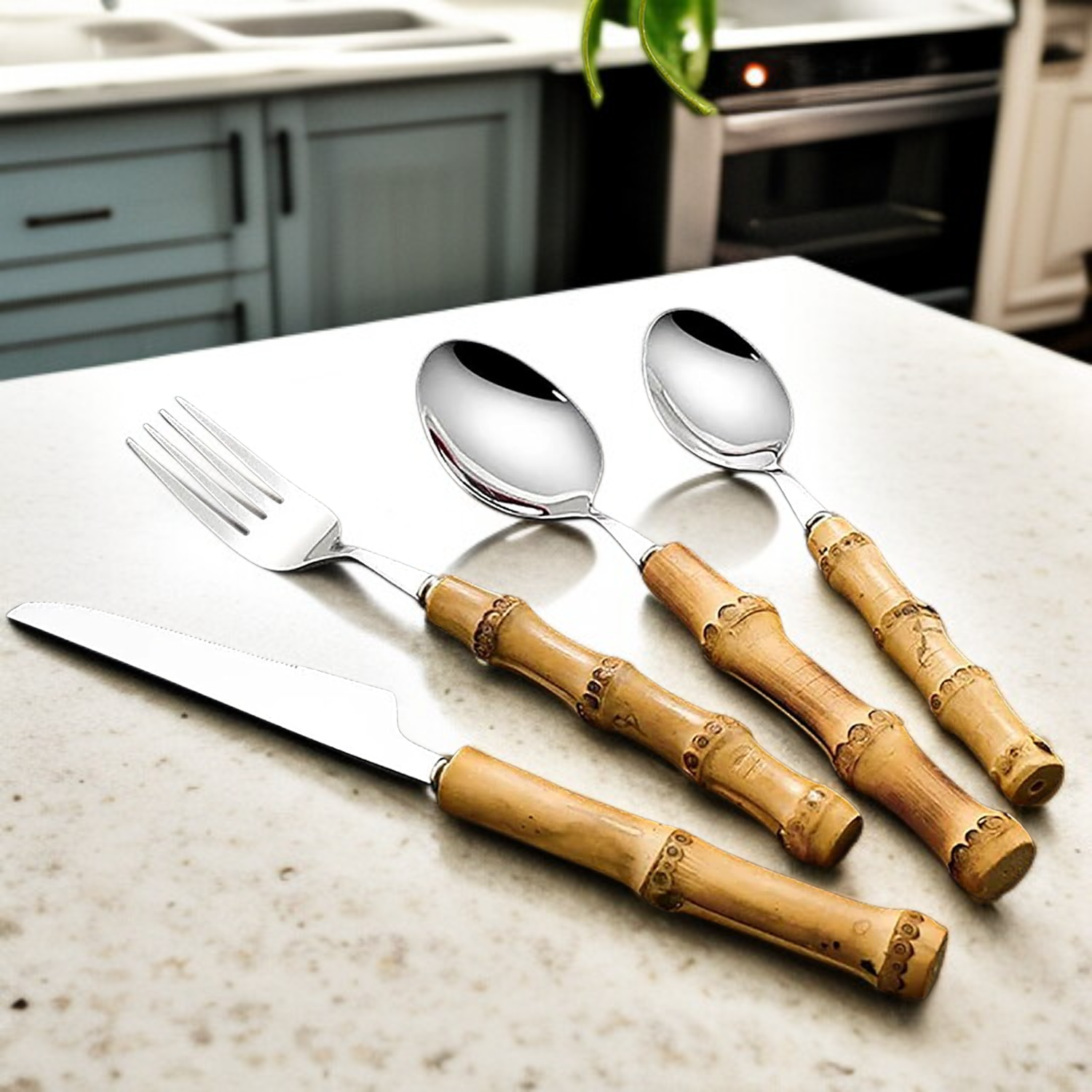 Natürliches Bambusbesteck-Set, handgefertigte Küchenutensilien mit Gabel und Löffel