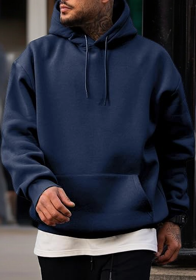 다양한 코디에 어울리는 캐주얼 후드티