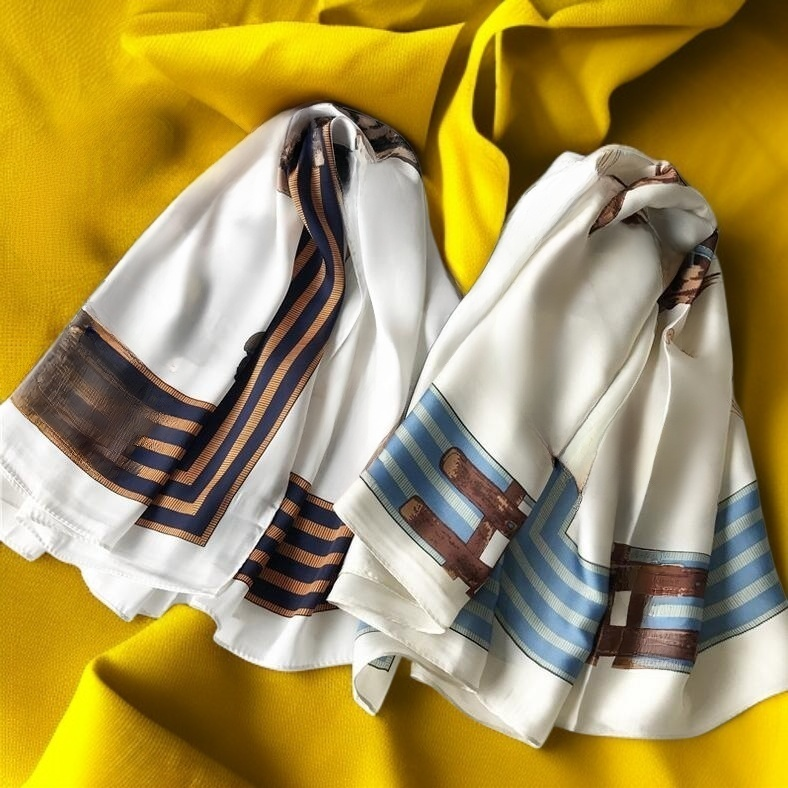 シルクスカーフ