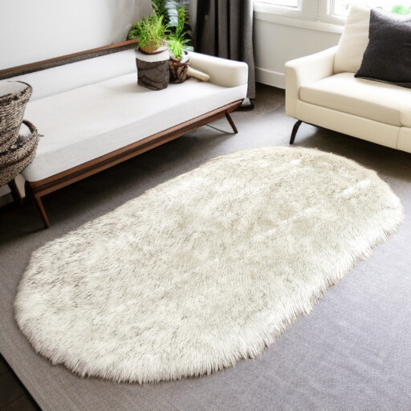 スタイリッシュな滑り止め付きふかふかラグ