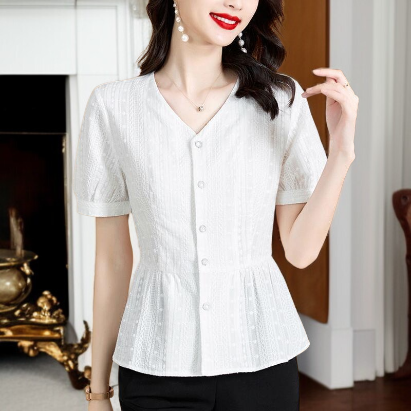 여름 신상 패셔너블하게 배를 가리는 중년 엄마 허리띠를 줄여 날씬해 보이는 블라우스녀